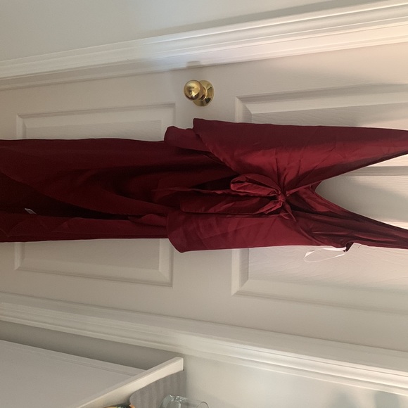 Sabo Skirt Satin Wrap Maxi Dress - red - Picture 6 of 6